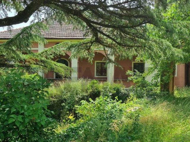 Villa Indipendente in vendita a Bobbio, Reggio Emilia