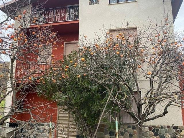 Villa Indipendente in vendita a Bobbio, Reggio Emilia