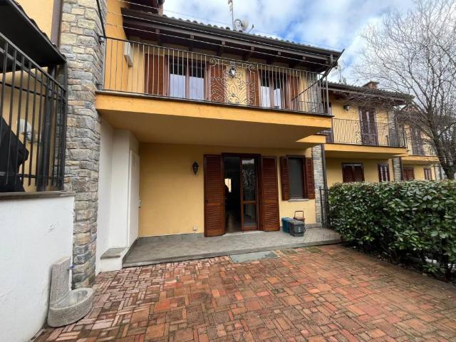 Villa Indipendente in vendita a Cascina Balzago, Bobbio