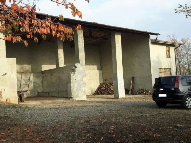 Villa Indipendente in vendita a Pietra, Travo