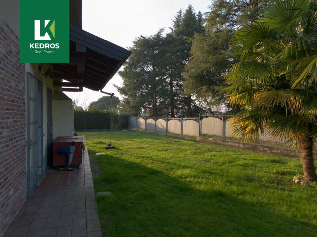 Villa Indipendente in vendita a Bodio Lomnago, Lombardia