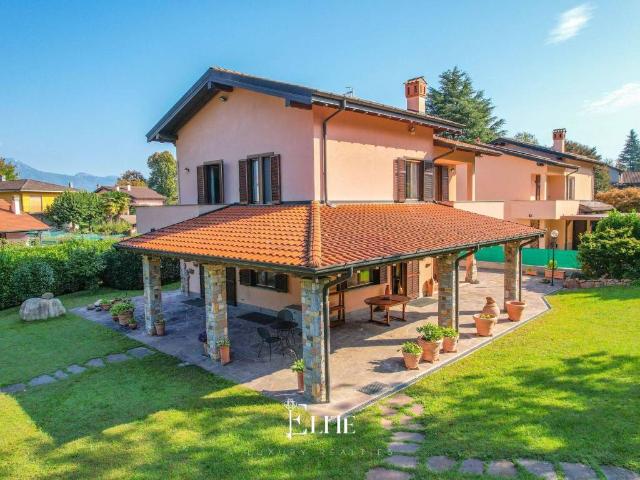 Villa Indipendente in vendita a Bodio Lomnago, Lombardia