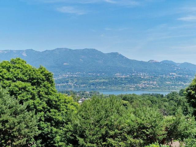 Villa Indipendente in vendita a Bodio Lomnago, Lombardia
