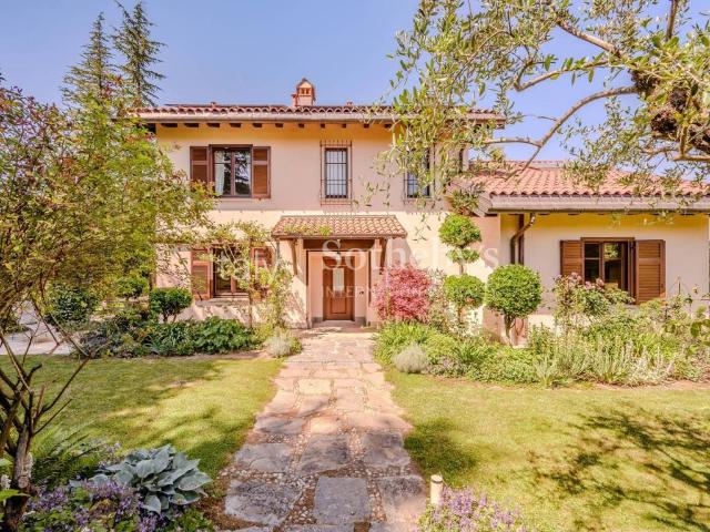 Villa Indipendente in vendita a Bodio Lomnago, Lombardia
