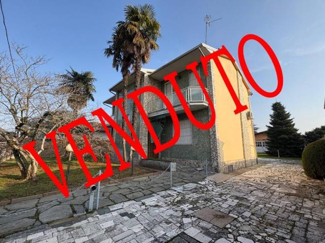Villa Indipendente in vendita a Boffalora Sopra Ticino, Lombardia