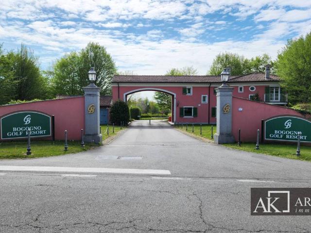 Villa Indipendente in vendita a Piemonte, Novara