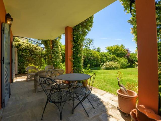 Villa Indipendente in vendita a Piemonte, Novara