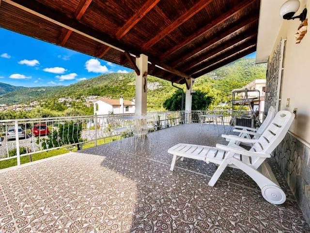 Villa Indipendente in vendita a Losano, Boissano