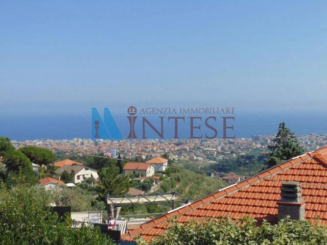 Villa Indipendente in vendita a Boissano, Liguria