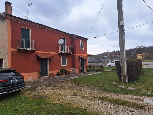 Villa Indipendente in vendita a Colle D'anchise, Molise