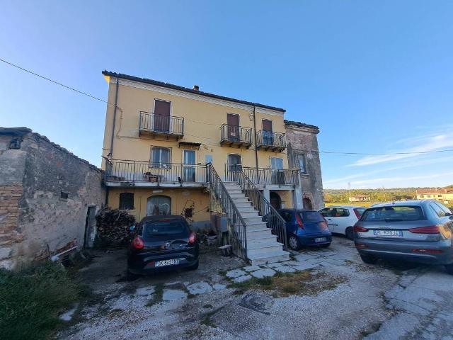 Villa Indipendente in vendita a Bojano, Molise