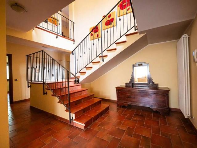 Villa Indipendente in vendita a Bojano, Molise