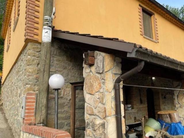 Villa Indipendente in vendita a Pincere, Bojano