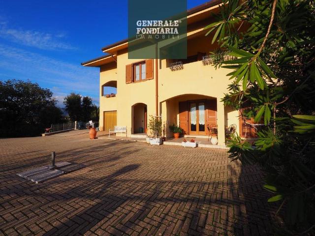 Villa Indipendente in vendita a Villa, Bolano