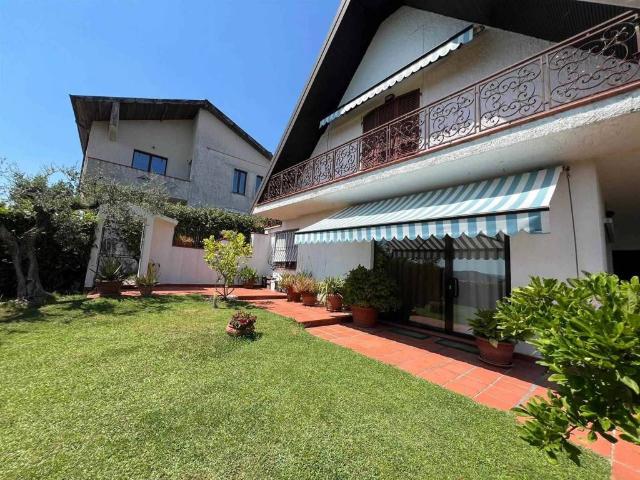 Villa Indipendente in vendita a Villa, Bolano