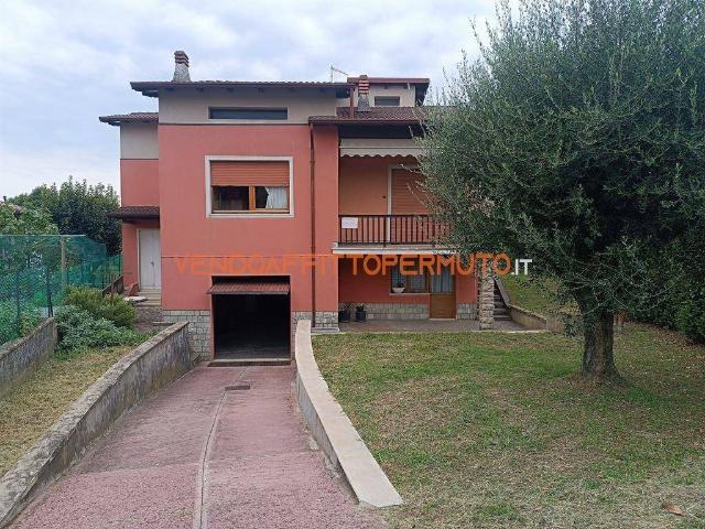 Villa Indipendente in vendita a Bolgare, Lombardia