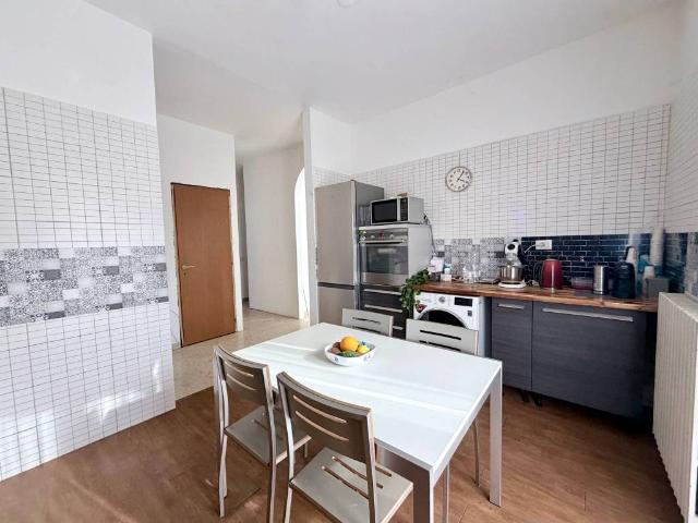 Villa Indipendente in vendita a Cascina Corridori, Bollate