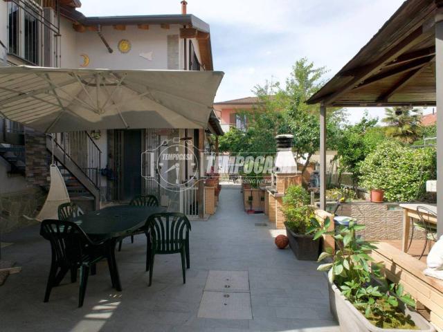 Villa Indipendente in vendita a Cascina Corridori, Bollate