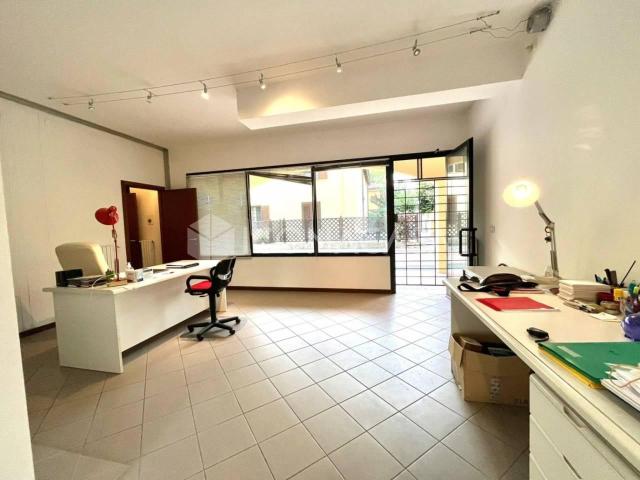 Villa Indipendente in vendita a Quartiere Navile, Bologna