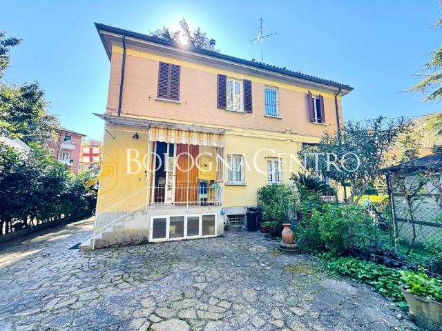 Villa Indipendente in vendita a Santo Stefano, Bologna