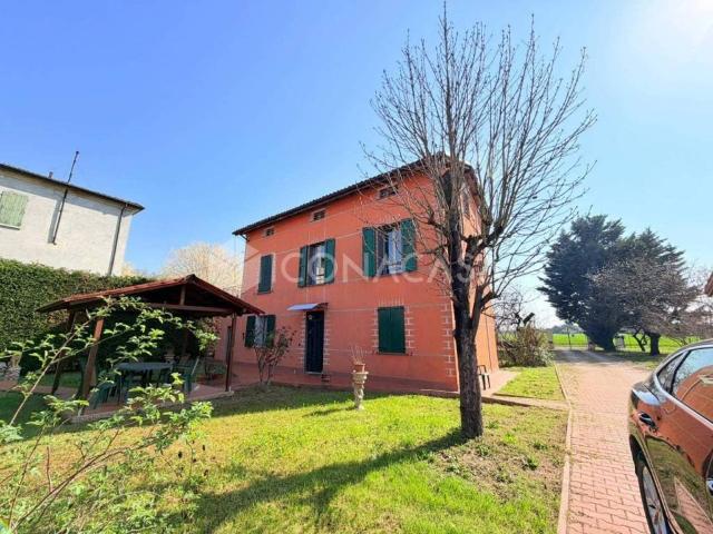 Villa Indipendente in vendita a Quartiere Navile, Bologna