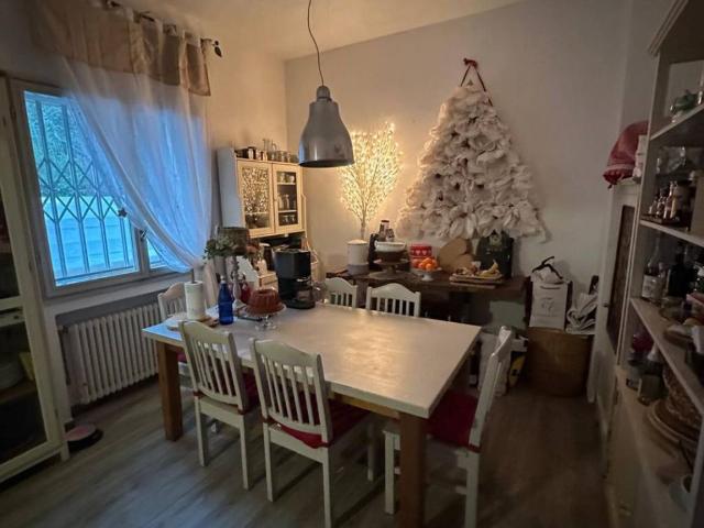 Villa Indipendente in vendita a Monte Donato, Bologna