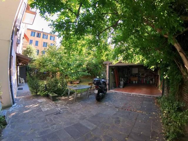 Villa Indipendente in vendita a Santo Stefano, Bologna