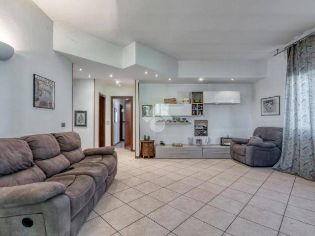 Villa Indipendente in vendita a San Donato-San Vitale, Bologna