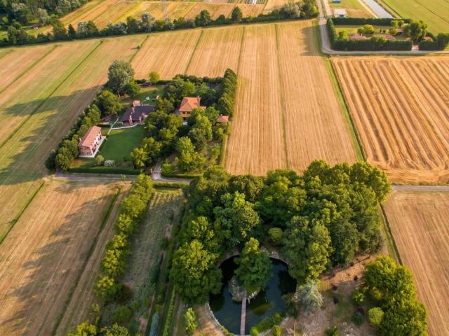 Villa Indipendente in vendita a Santo Stefano, Bologna
