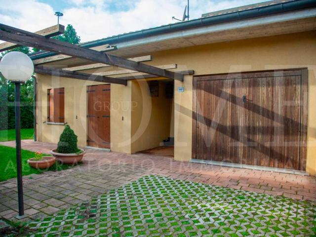 Villa Indipendente in vendita a Dozza, Bologna