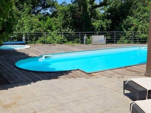 Villa Indipendente in vendita a Santo Stefano, Bologna