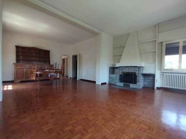 Villa Indipendente in vendita a Monte Donato, Bologna