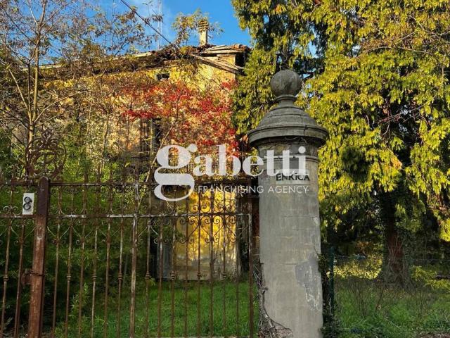 Villa Indipendente in vendita a San Donato-San Vitale, Bologna