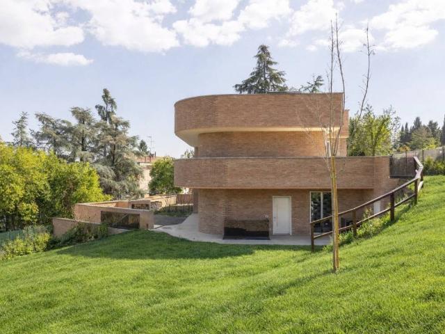 Villa Indipendente in vendita a Monte Donato, Bologna