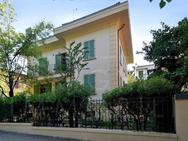Villa Indipendente in vendita a Santo Stefano, Bologna
