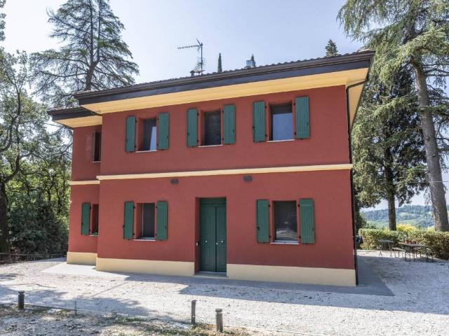 Villa Indipendente in vendita a Monte Donato, Bologna