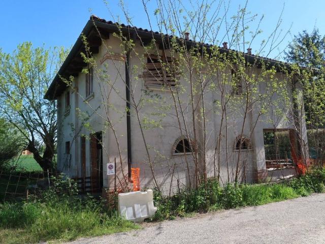 Villa Indipendente in vendita a Unione Terre di Pianura, Bologna