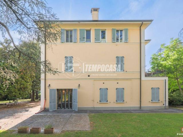 Villa Indipendente in vendita a Porto-Saragozza, Bologna