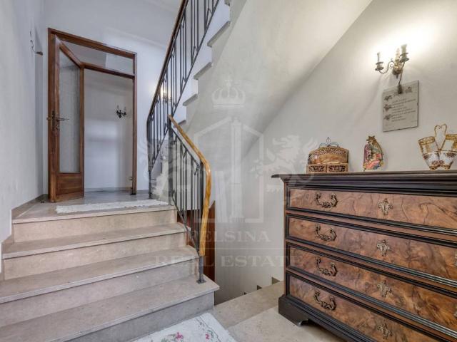 Villa Indipendente in vendita a Santo Stefano, Bologna