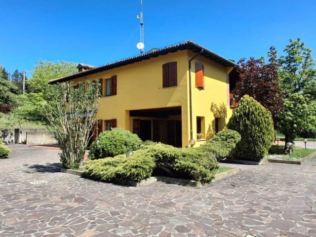 Villa Indipendente in vendita a Porto-Saragozza, Bologna