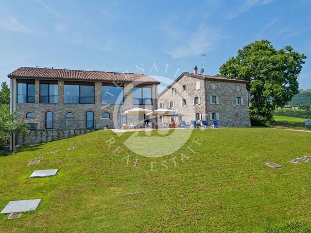 Villa Indipendente in vendita a Santo Stefano, Bologna