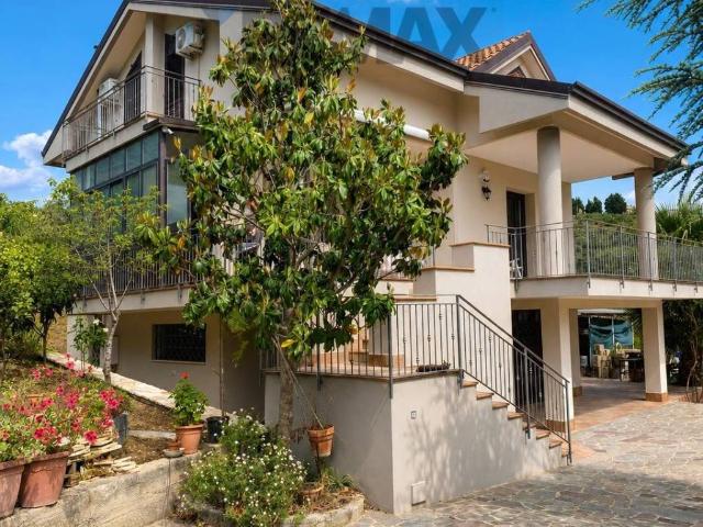 Villa Indipendente in vendita a Bolognetta, Sicilia