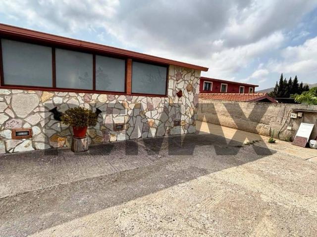 Villa Indipendente in vendita a Bolognetta, Sicilia