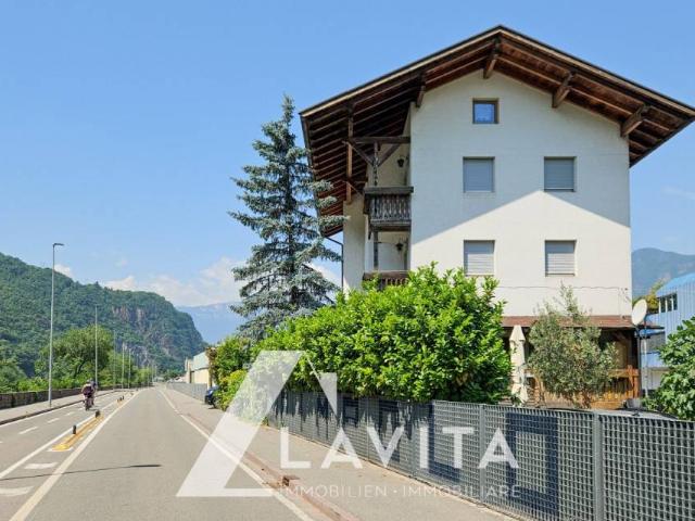 Villa Indipendente in vendita a Rentsch - Rencio, Bolzano - Bozen