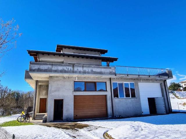 Villa Indipendente in vendita a Piemonte, Novara