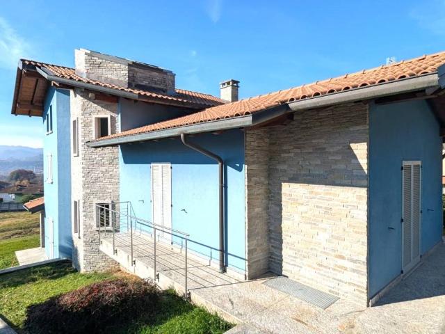 Villa Indipendente in vendita a Piemonte, Novara