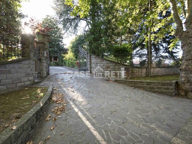 Villa Indipendente in vendita a Bomarzo, Lazio