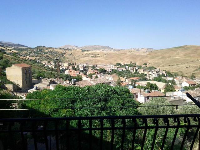 Villa Indipendente in vendita a Bompietro, Sicilia