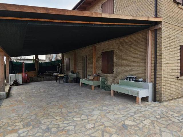 Villa Indipendente in vendita a Unione dei comuni del Sorbara, Bomporto