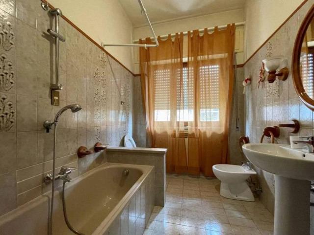 Villa Indipendente in vendita a Bonate Sopra, Lombardia